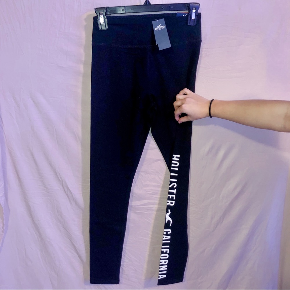 Black Women’s Hollister Leggings